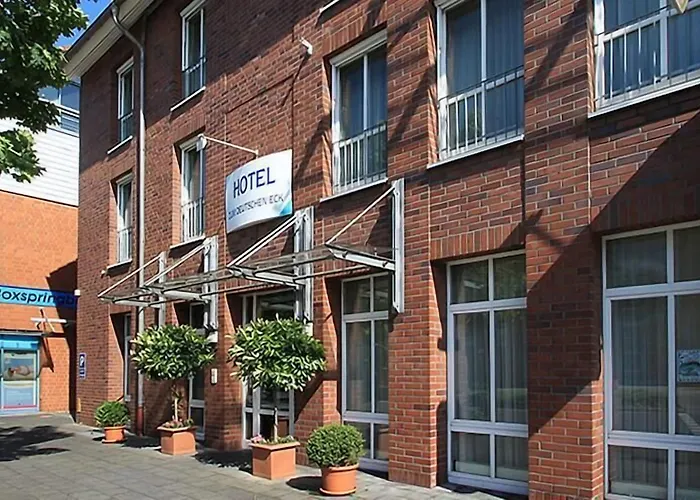Zum Deutschen Eck Hotel 3*