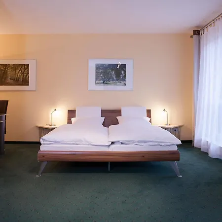 Zum Deutschen Eck 3* Meerbusch